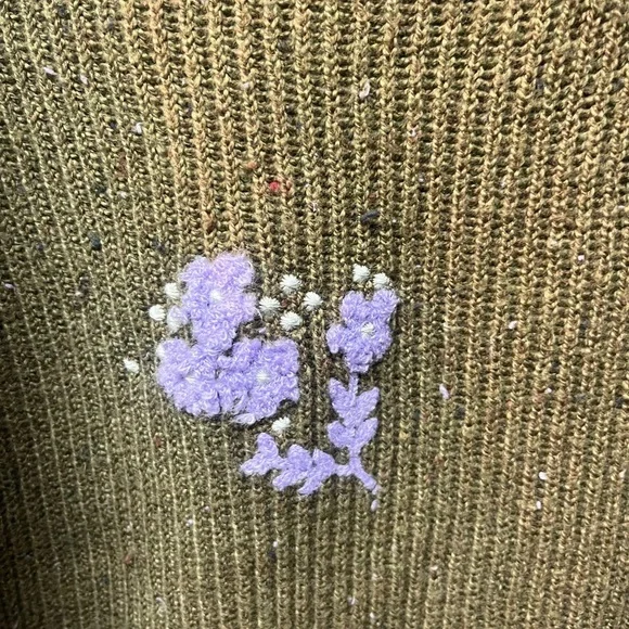 Talbots Olive V-Neck Sweater with Purple Floral Design - Picture 4 of 7